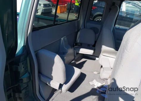 1999 Ford Ranger Xlt z USA, uszkodzony, nr VIN 1FTYR14X4XTA37289